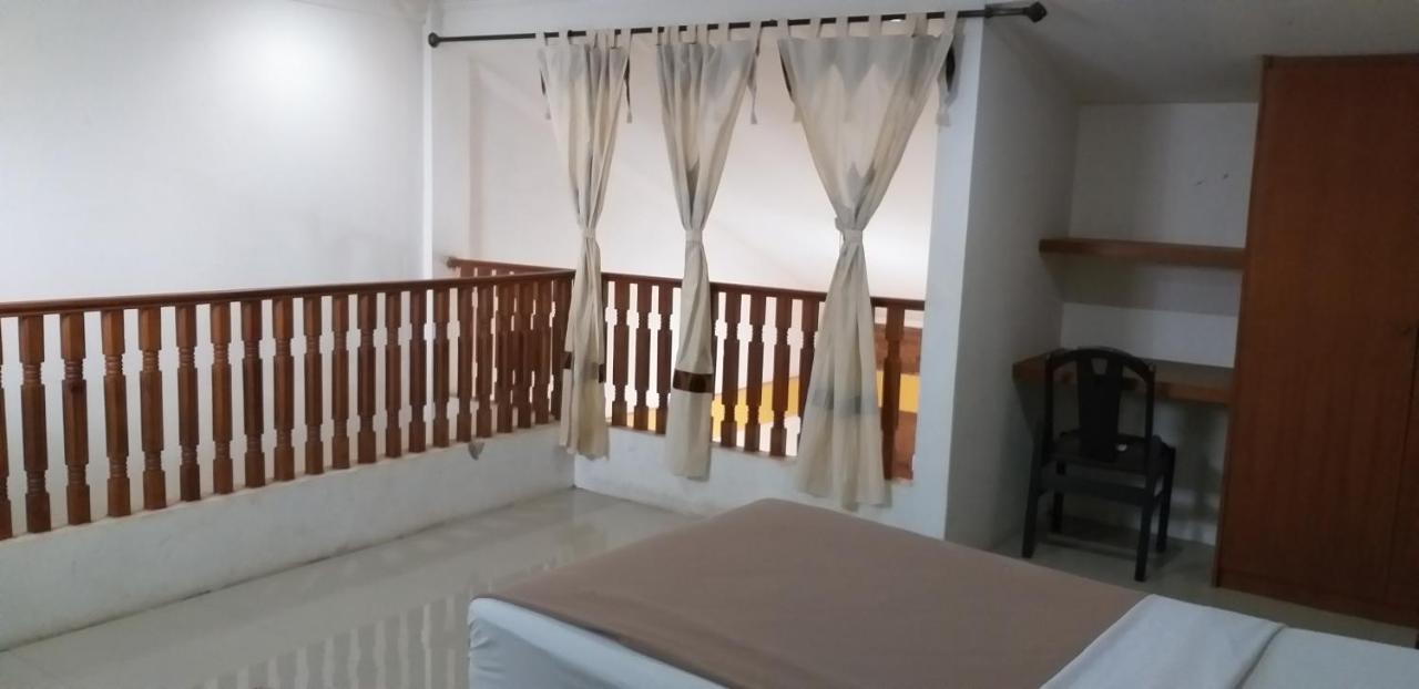 Intan Hotel Purwakarta Luaran gambar
